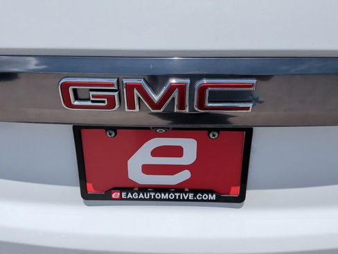 Used 2023 GMC Yukon AT4 w/ Technology Package AWD/4WD image 52