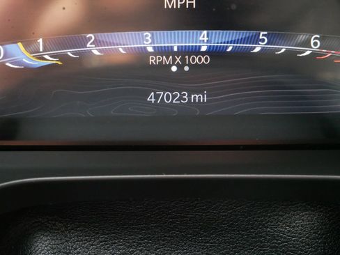 Used 2021 Jeep Grand Cherokee L Laredo image 29