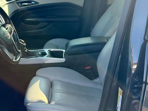 Used 2015 Cadillac SRX Luxury w/ Driver Awareness Package image 11