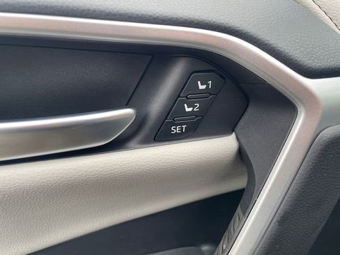 New 2025 Toyota RAV4 Limited image 26