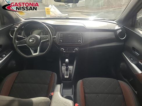 Used 2019 Nissan Kicks SR w/ Interior Electronics Package image 27