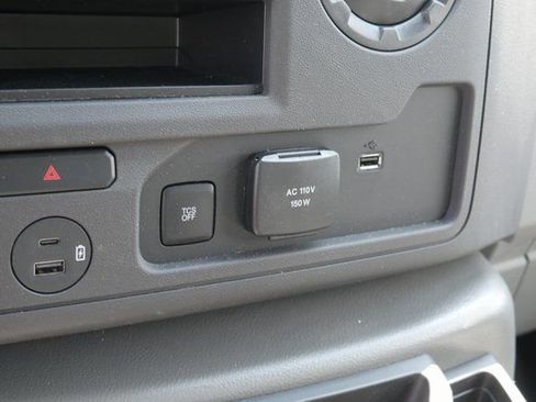 New 2026 Ford E-350 and Econoline 350 Super Duty w/ Power Equipment Group image 18