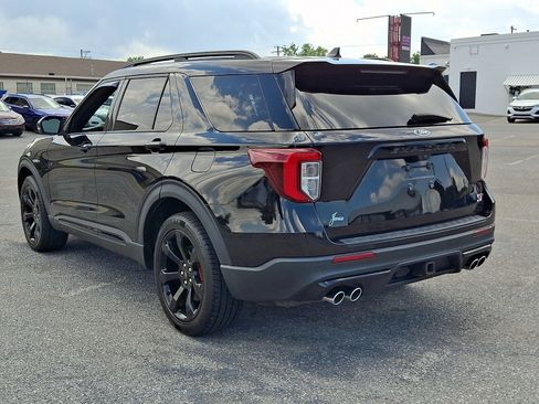 Used 2023 Ford Explorer ST w/ Equipment Group 401A AWD/4WD image 4