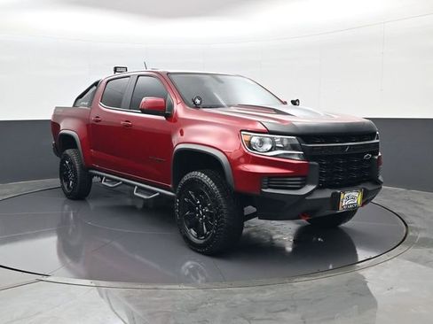 Certified 2021 Chevrolet Colorado ZR2 w/ ZR2 Dusk Special Edition image 3