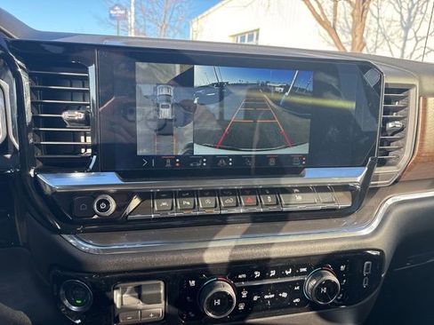 New 2026 Chevrolet Silverado 1500 High Country w/ High Country Premium Package image 18