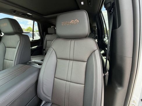 New 2026 Chevrolet Tahoe High Country RWD image 21