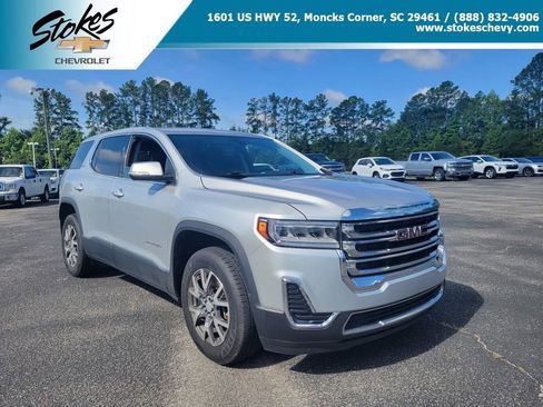 Used 2020 GMC Acadia SLE FWD image 1