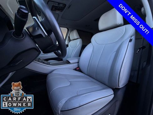 Used 2024 Hyundai Palisade SEL image 2