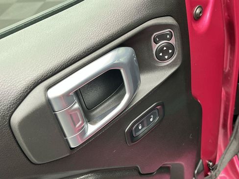 Used 2022 Jeep Wrangler Unlimited Sport AWD/4WD image 7