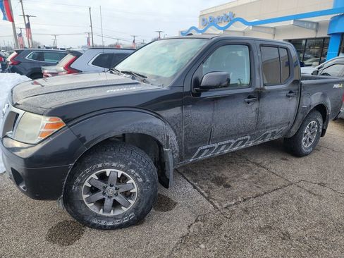 Used 2016 Nissan Frontier PRO-4X w/ Pro-4x Graphics Package image 4