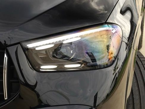 Certified 2025 Mercedes-Benz GLE 53 AMG 4MATIC image 8