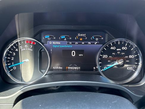 Certified 2020 Ford F250 Lariat w/ Lariat Value Package image 19