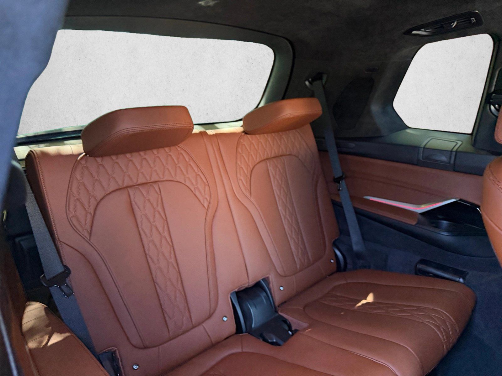 Used 2025 BMW X7 M60i AWD/4WD image 24