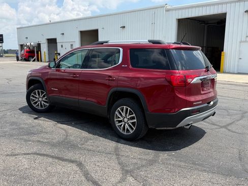 Used 2019 GMC Acadia SLE w/ Driver Alert Package I FWD image 3