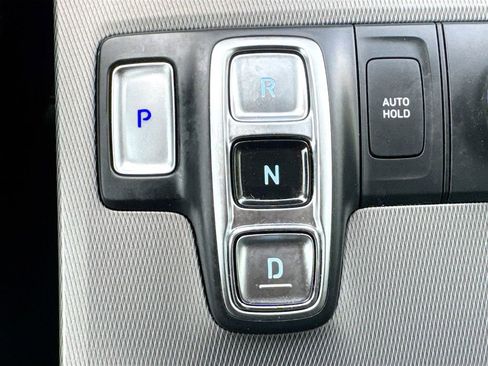 Used 2021 Hyundai Palisade SE FWD image 21