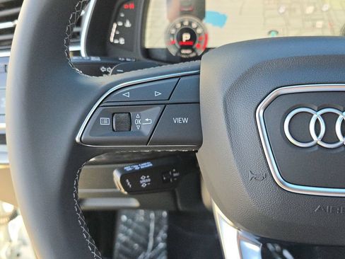 Used 2026 Audi Q8 Premium Plus AWD/4WD image 21
