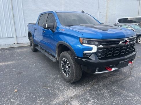 Used 2022 Chevrolet Silverado 1500 ZR2 image 4