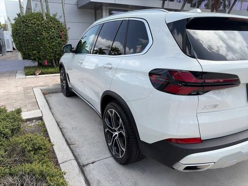 Used 2025 BMW X5 sDrive40i w/ Parking Assistance Package RWD image 3