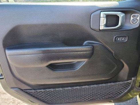 Used 2022 Jeep Wrangler Unlimited Sahara w/ Cold Weather Group image 12