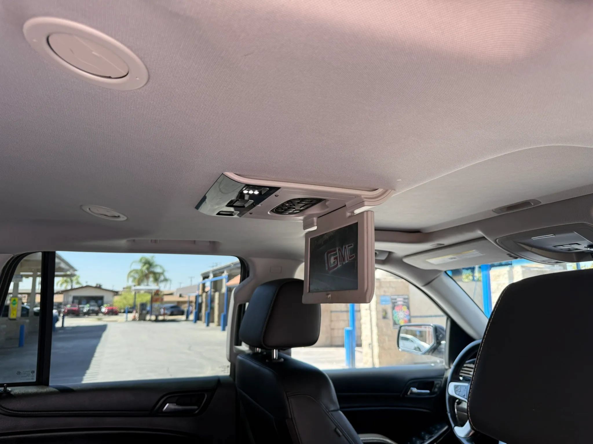 Used 2017 GMC Yukon SLT w/ Open Road Package RWD image 15