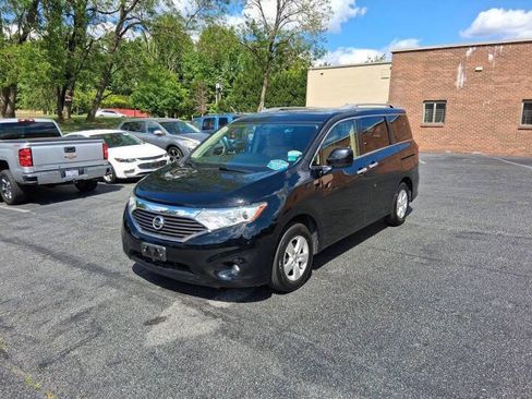 Used 2017 Nissan Quest SV FWD image 14