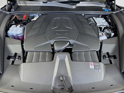 New 2026 Porsche Cayenne S image 29