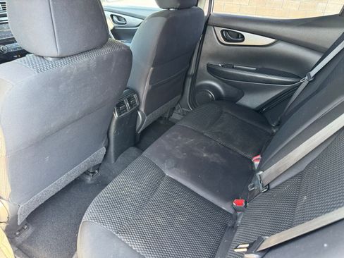 Used 2019 Nissan Rogue Sport S FWD image 15