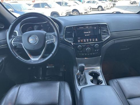 Used 2021 Jeep Grand Cherokee Limited AWD/4WD image 22