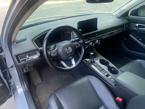 Used 2023 Honda Civic Touring image 11