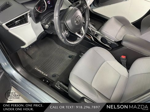 Used 2020 Toyota Corolla SE image 20
