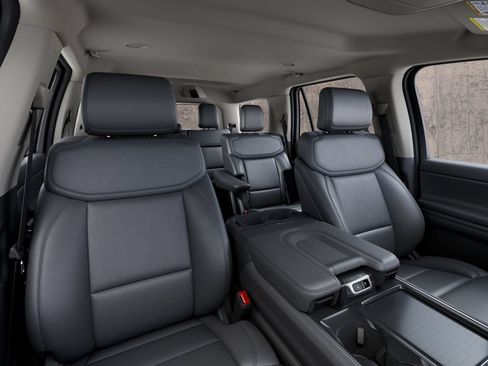 New 2027 Ford Expedition Active AWD/4WD image 10