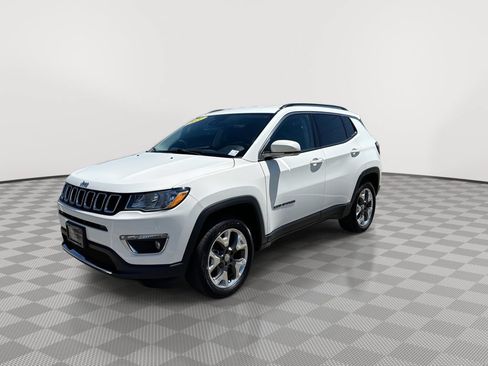 Used 2021 Jeep Compass Limited AWD/4WD image 6