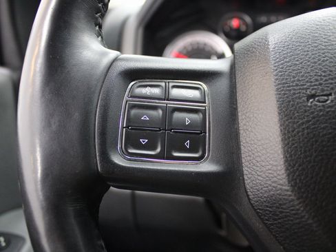 Used 2017 RAM 1500 Big Horn image 35