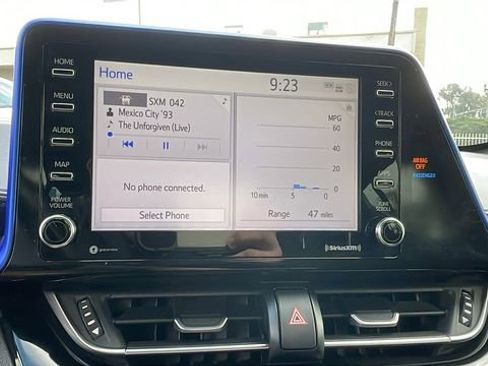 Used 2020 Toyota C-HR XLE image 20