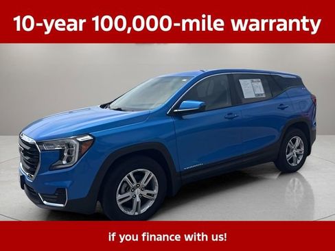 Used 2024 GMC Terrain SLE FWD image 4