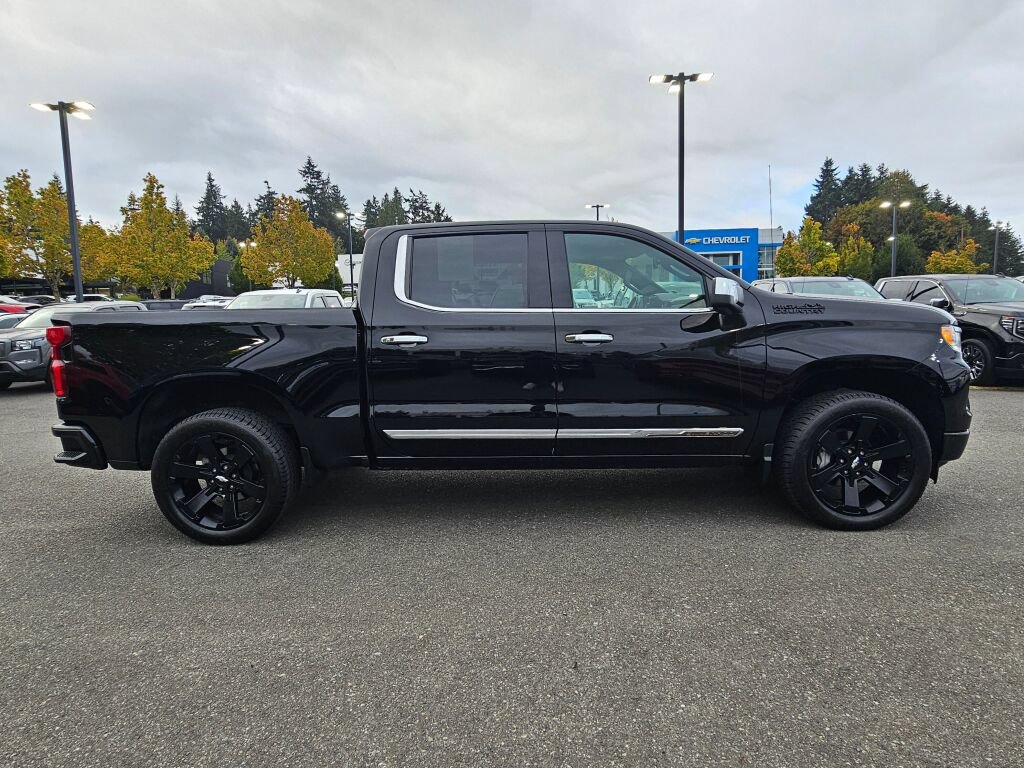 Certified 2022 Chevrolet Silverado 1500 High Country AWD/4WD image 4