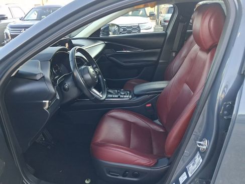 Used 2025 MAZDA CX-30 AWD 2.5 S w/ Preferred Package image 4