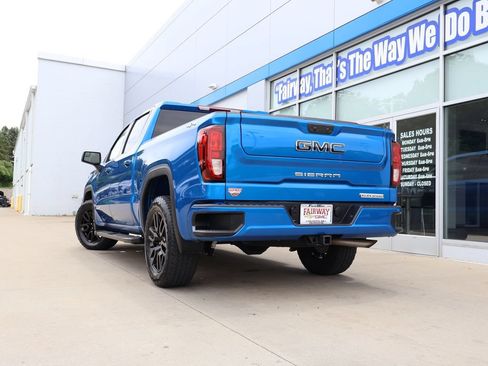 Used 2022 GMC Sierra 1500 Elevation w/ LPO, Elevation Black Package AWD/4WD image 43