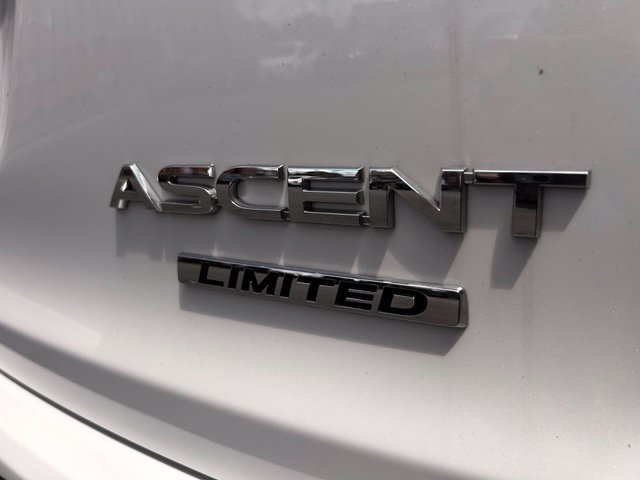 Used 2024 Subaru Ascent Limited AWD/4WD image 10