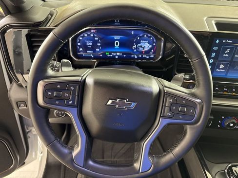 Used 2025 Chevrolet Silverado 1500 ZR2 w/ Technology Package AWD/4WD image 34