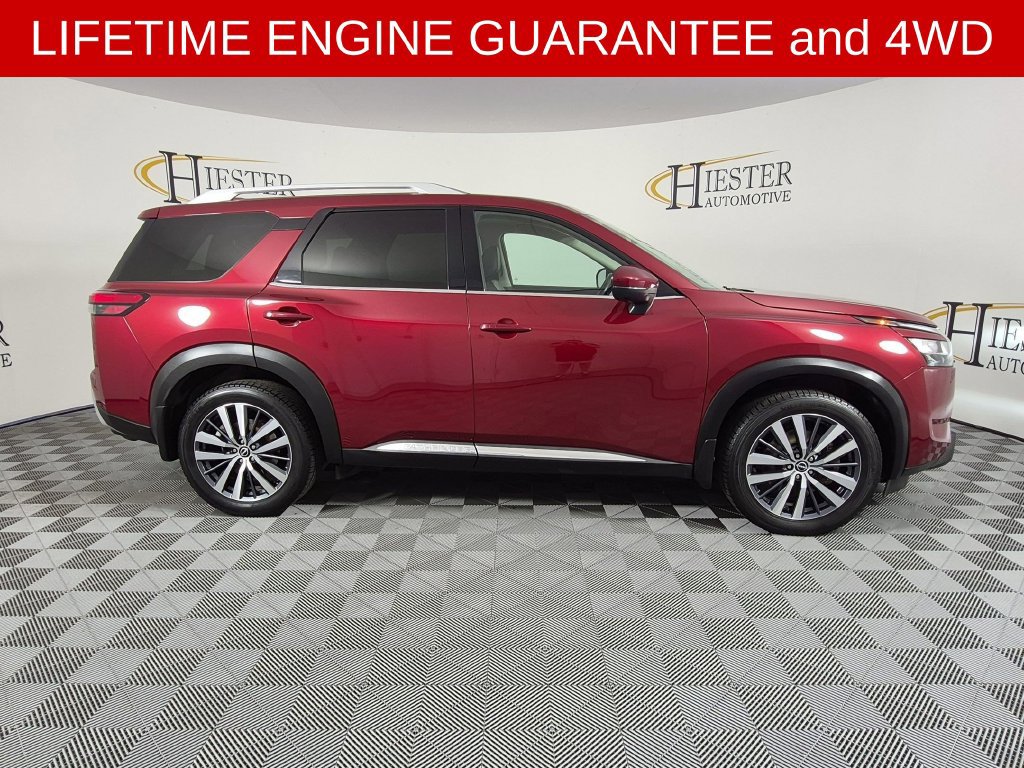Used 2022 Nissan Pathfinder Platinum AWD/4WD image 3