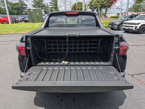 New 2025 Hyundai Santa Cruz Limited image 13