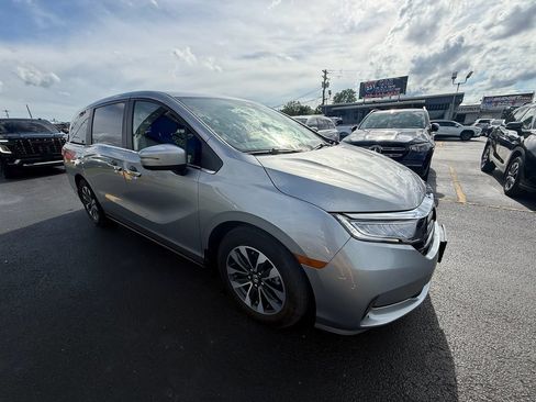 Used 2024 Honda Odyssey EX-L image 1