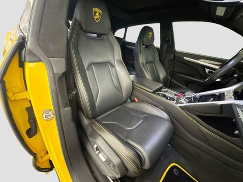 Used 2020 Lamborghini Urus AWD/4WD image 30