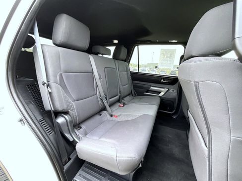Used 2025 Toyota Sequoia SR5 AWD/4WD image 19