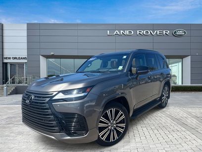 Used 2023 Lexus LX 600 4WD w/ Luxury Package