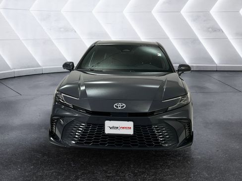 Used 2025 Toyota Camry XSE image 2