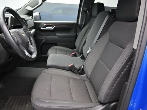 Used 2026 Chevrolet Silverado 1500 LT AWD/4WD image 13