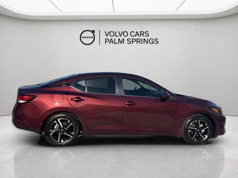 Used 2025 Nissan Sentra SV image 12