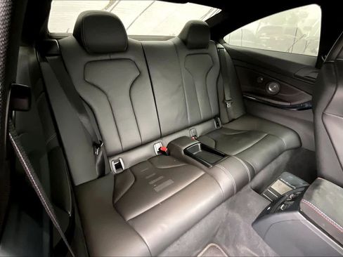 Used 2018 BMW M4 Coupe image 27